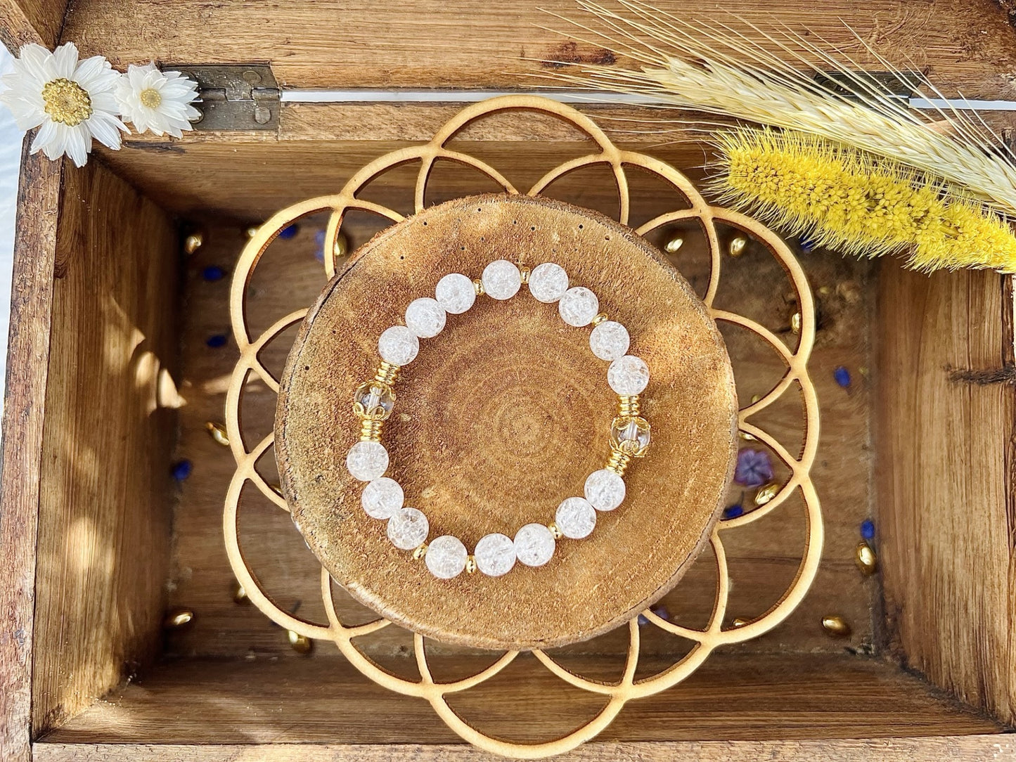 Bracelet en pierre de Cristal De Roche Craquelé avec déco (8mm)