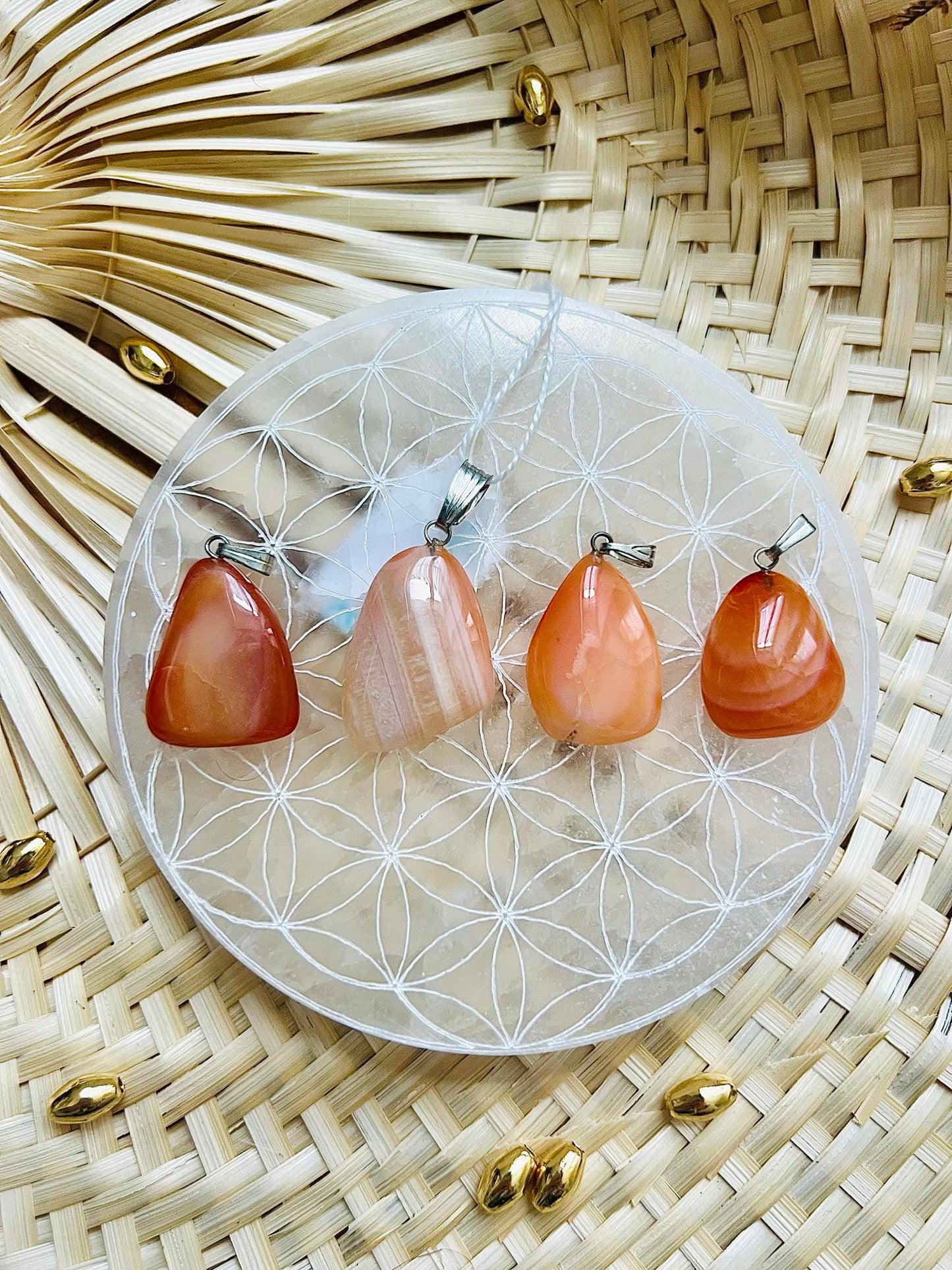 Pendentif en pierre de Cornaline