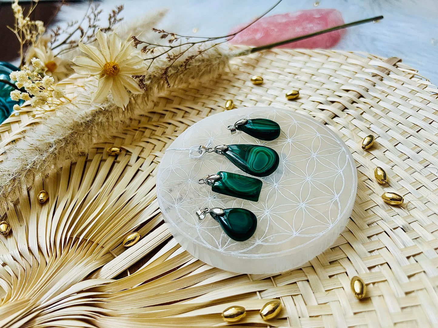 Pendentif en pierre de Malachite