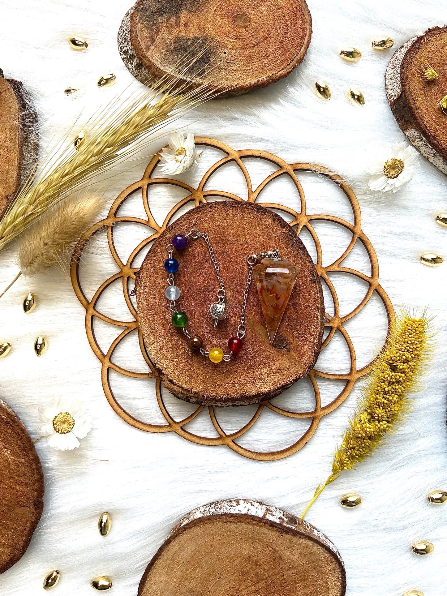 Pendule orgonite en Cornaline avec pierre 7 Chakras