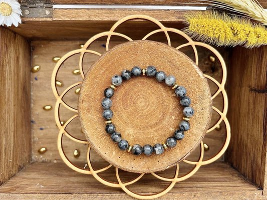 Bracelet en pierre de Larvikite avec déco (8mm)