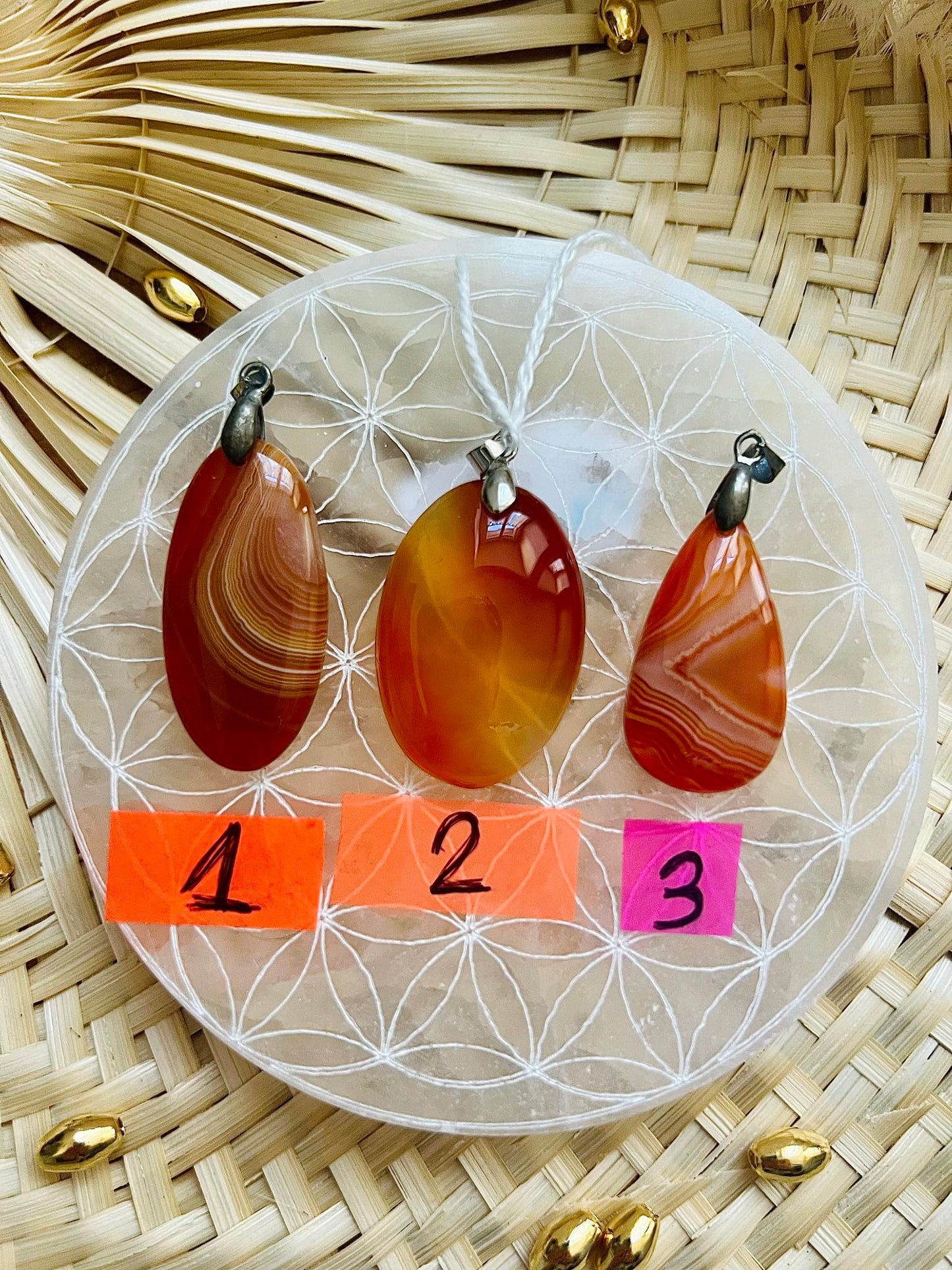 Pendentif en pierre de Cornaline