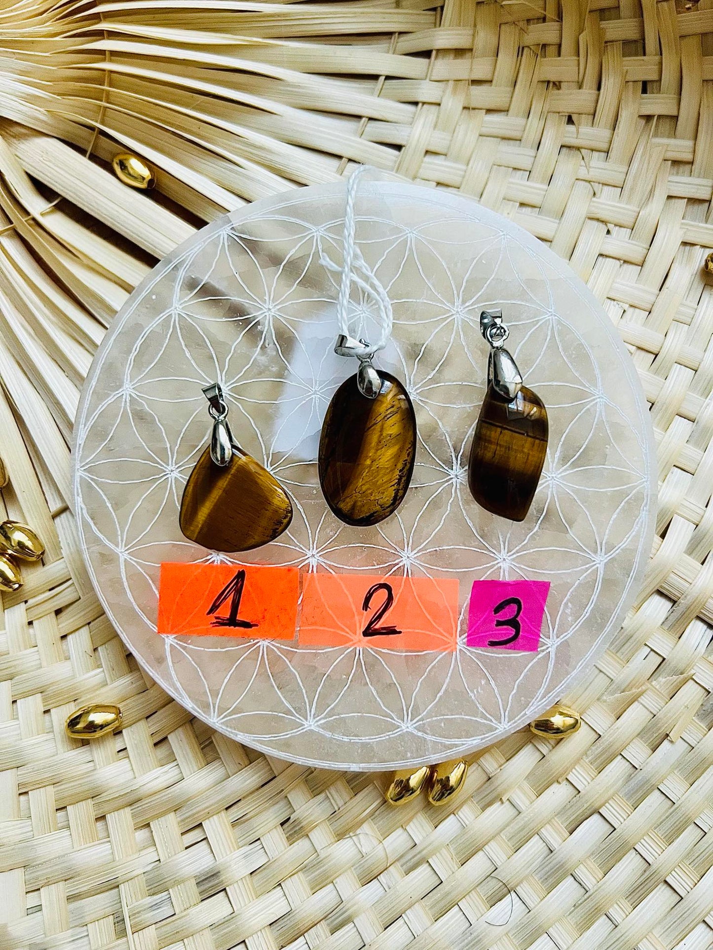 Pendentif en pierre d'Oeil De Tigre